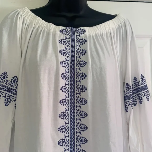 Petite top - Picture 3 of 6